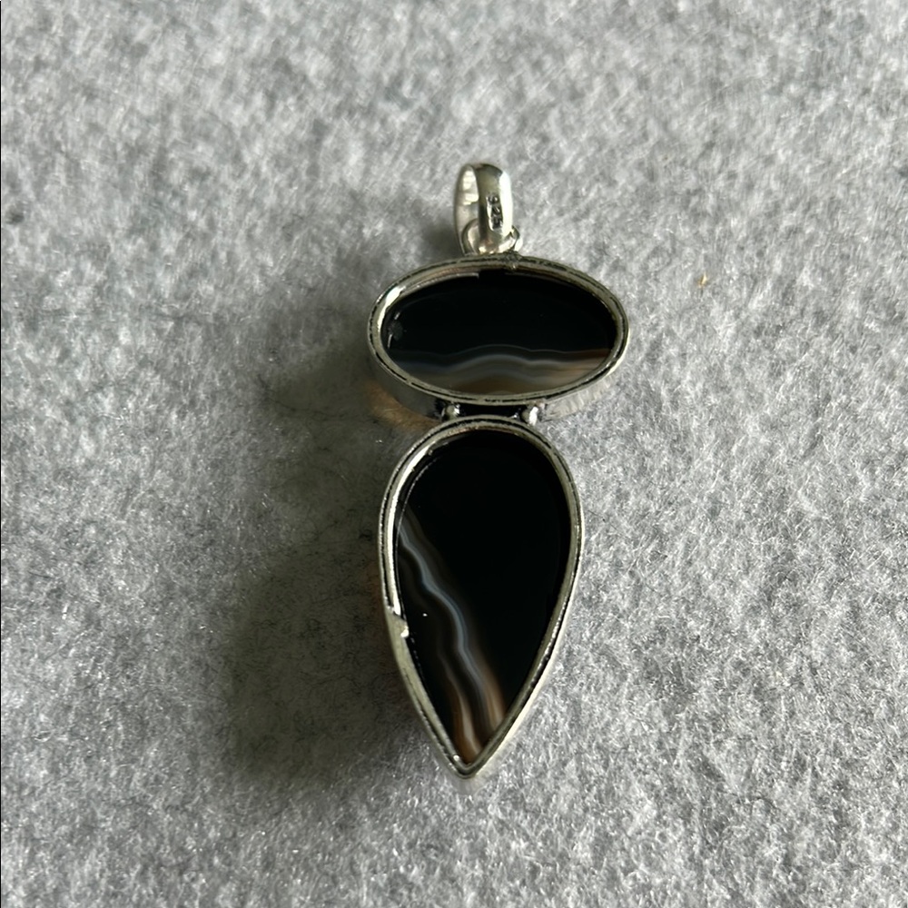 Natural Banded Black Onyx And 925 Sterling Silver Pendant - Picture 9 of 13